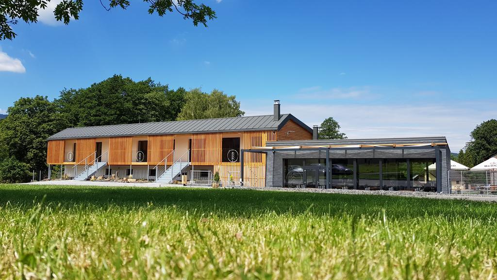 Ydykseb Hotel Frýdlant nad Ostravicí Bagian luar foto