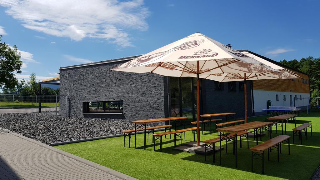 Ydykseb Hotel Frýdlant nad Ostravicí Bagian luar foto