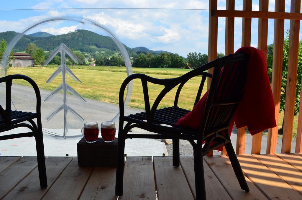 Ydykseb Hotel Frýdlant nad Ostravicí Bagian luar foto